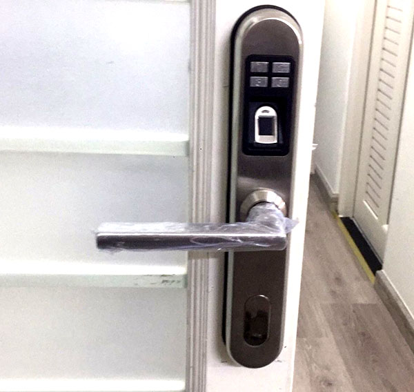 Những ưu điểm của khóa vân tay cửa sắt