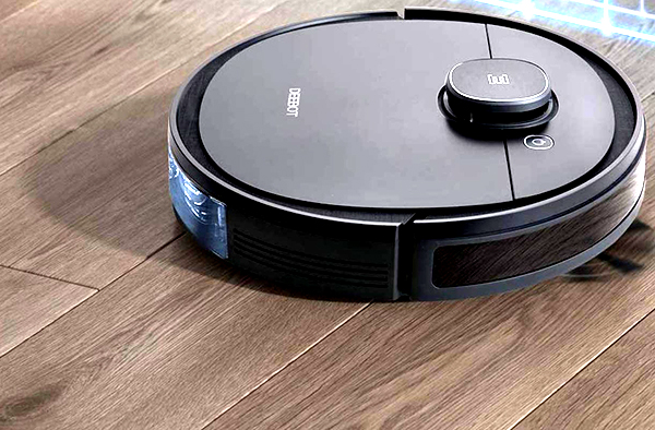 Sử dụng robot hút bụi lau nhà có hiệu quả không?